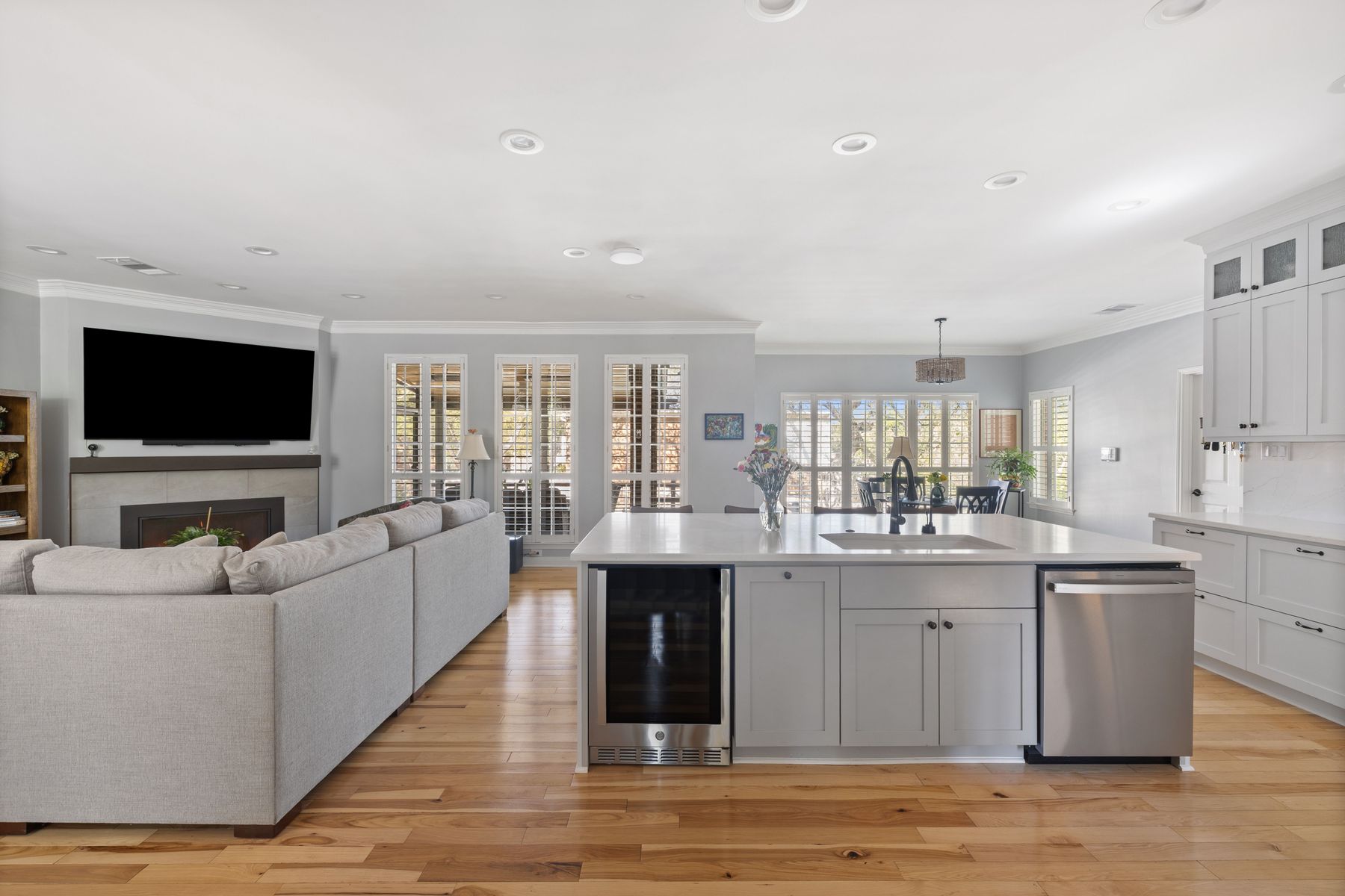 6026 Tributary Ridge Drive Austin, TX 78759 - Photo 12 of 40