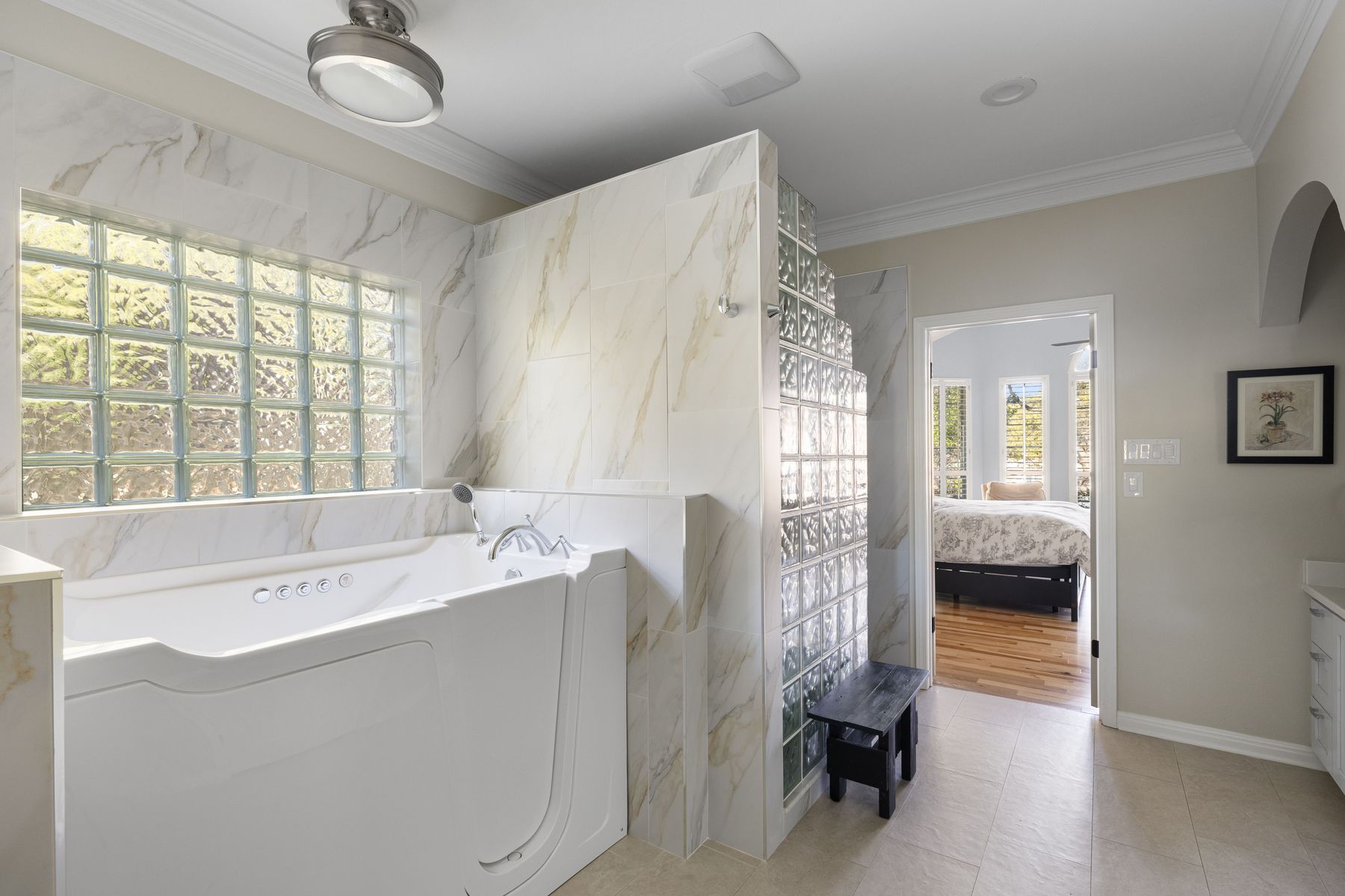 6026 Tributary Ridge Drive Austin, TX 78759 - Photo 18 of 40