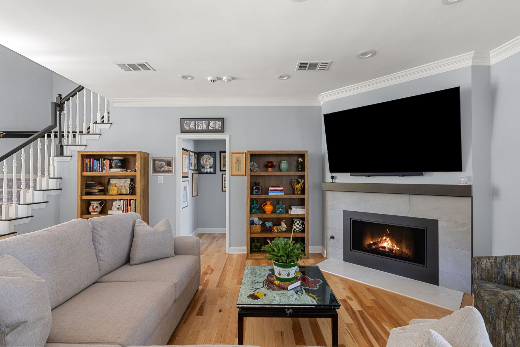 6026 Tributary Ridge Drive Austin, TX 78759 - Photo 6 of 40