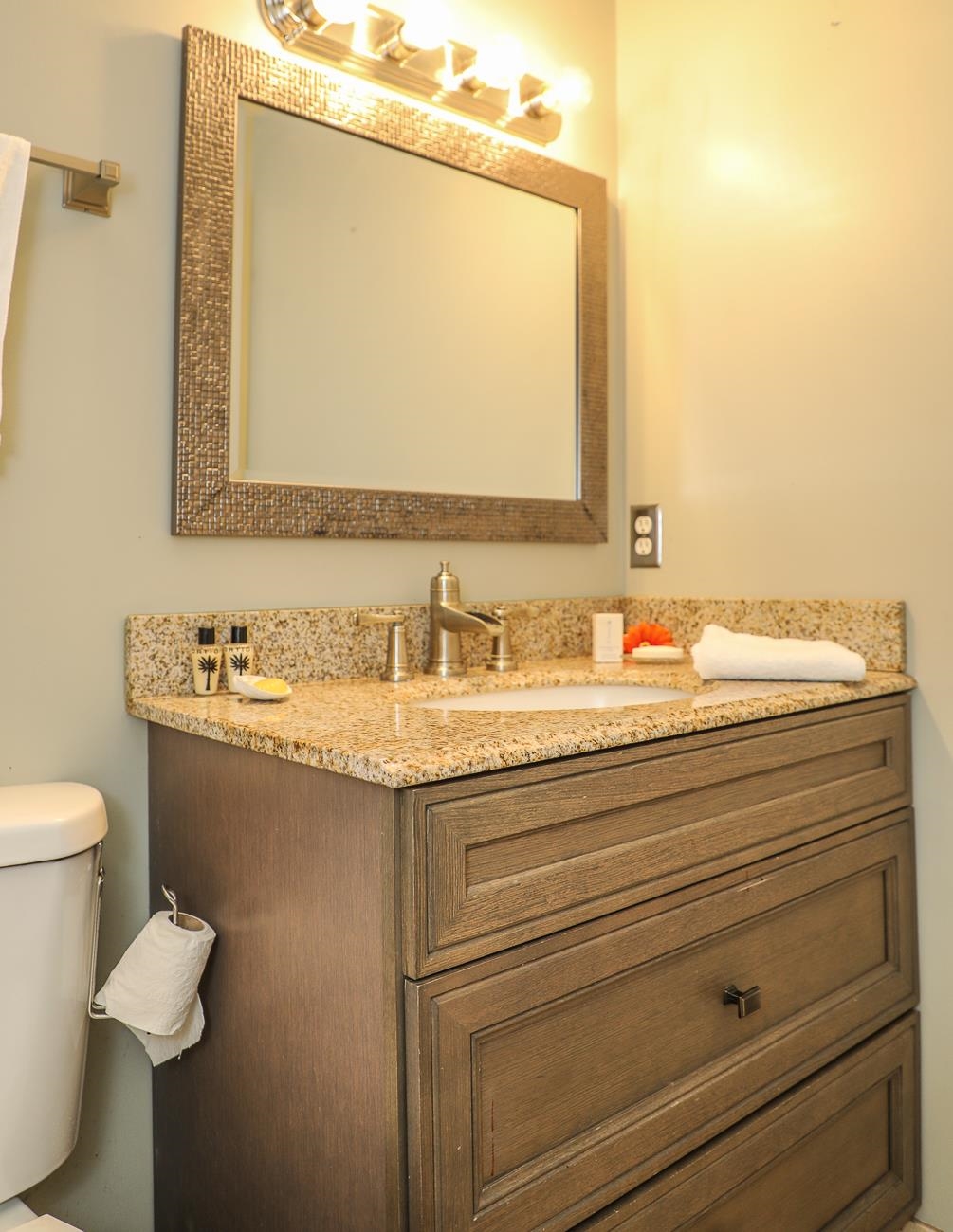 1465 Hooksett Road, Unit 197 Hooksett, NH 03106 - Photo 29 of 33