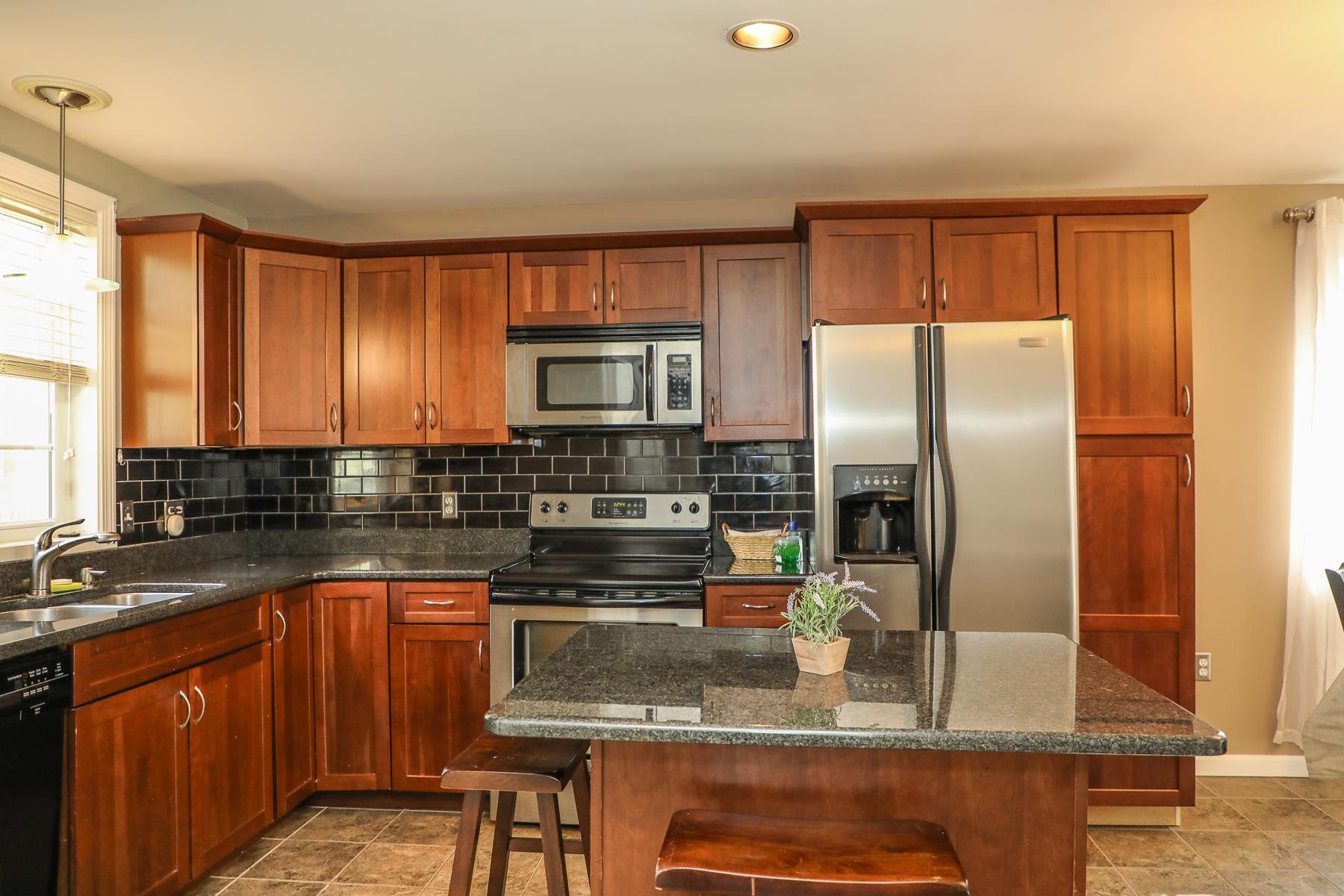 1465 Hooksett Road, Unit 197 Hooksett, NH 03106 - Photo 6 of 33