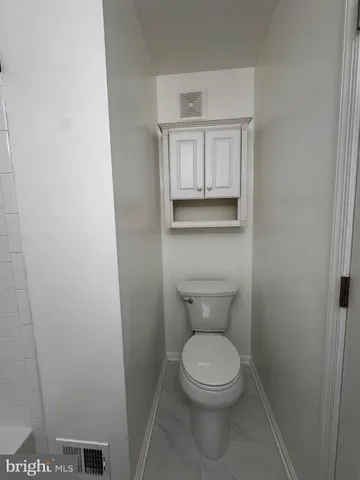 $2,700 | 12635 Fair Crest Court, Unit 124, Fairfax, VA 22033