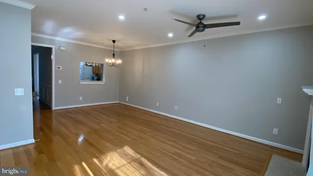 $2,700 | 12635 Fair Crest Court, Unit 124, Fairfax, VA 22033