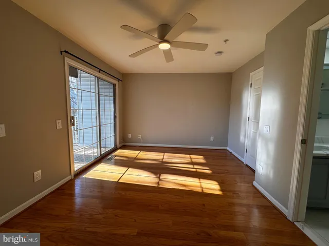 $2,700 | 12635 Fair Crest Court, Unit 124, Fairfax, VA 22033