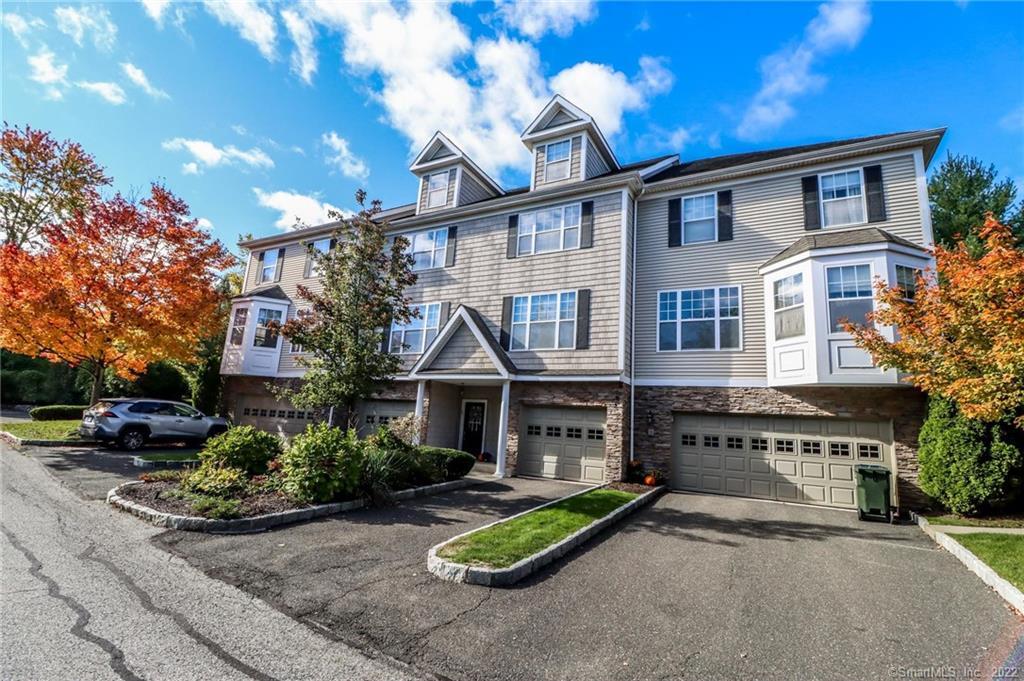 35 Faith Lane, Unit 35 Danbury, CT 06810 - Photo 1 of 1