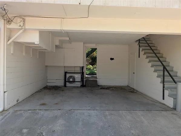 $1,350 | 6117 Bandera Avenue, Unit B, Dallas, TX 75225