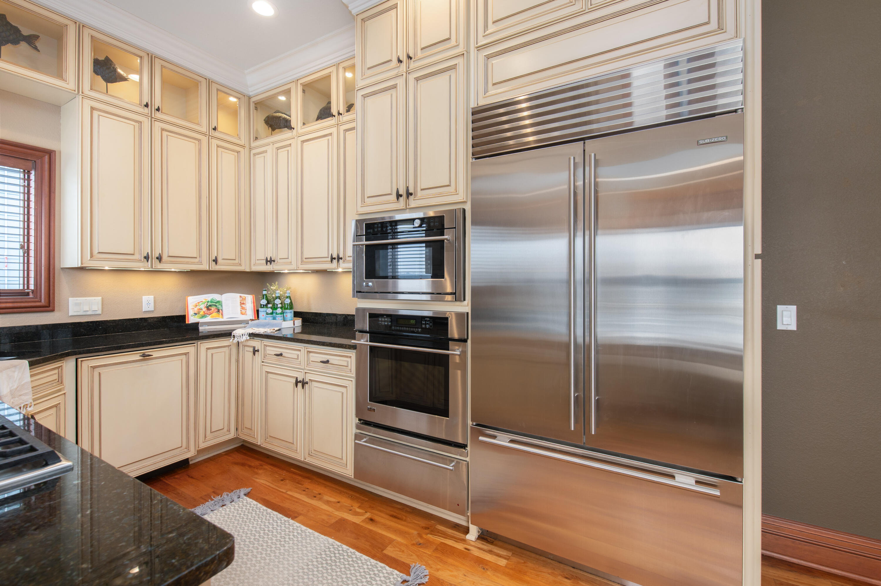 W332N6211 County Rd C Merton, WI 53058 - Photo 11 of 57 Road C - Kitchen