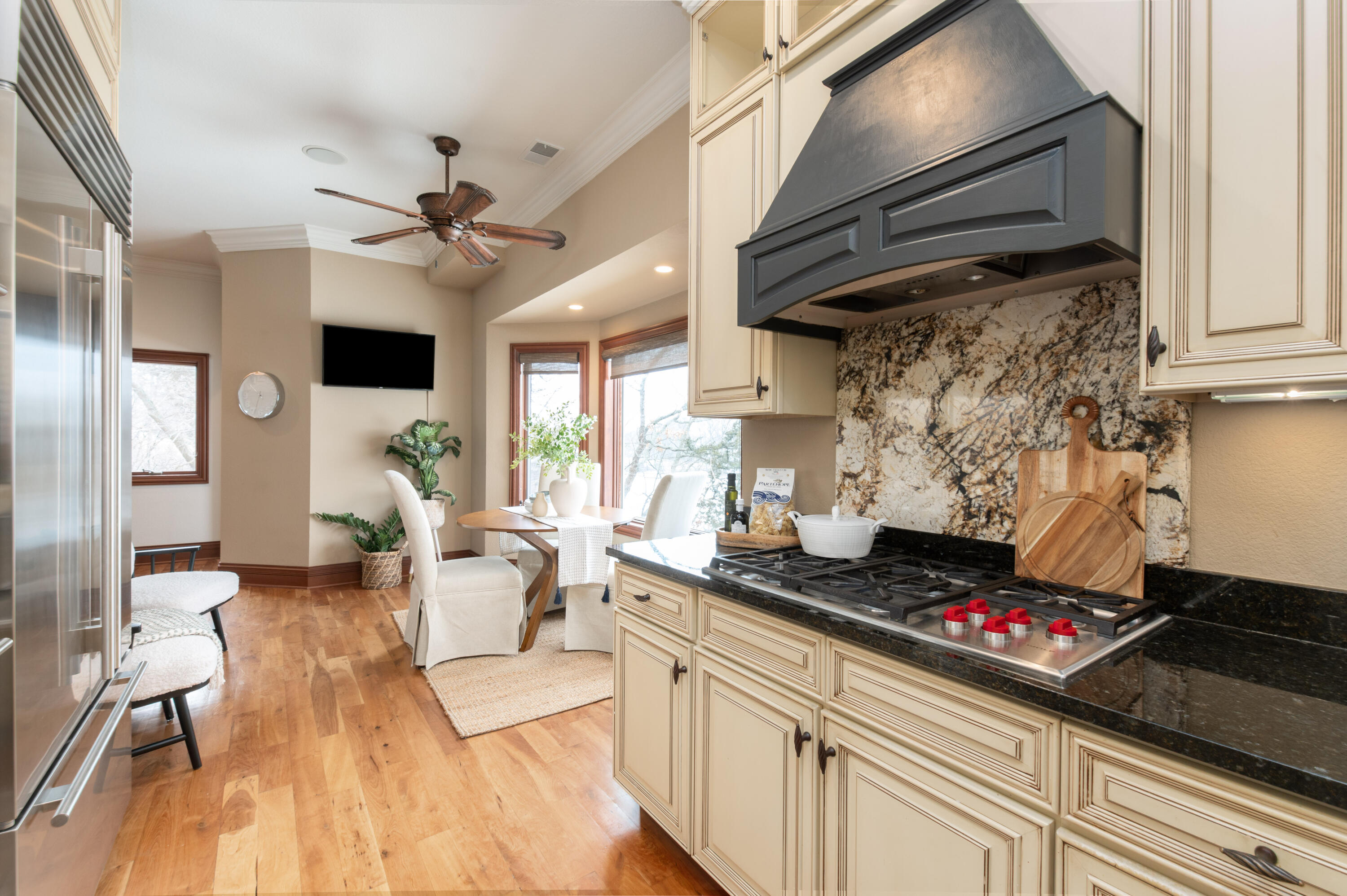 W332N6211 County Rd C Merton, WI 53058 - Photo 12 of 57 Road C - Kitchen