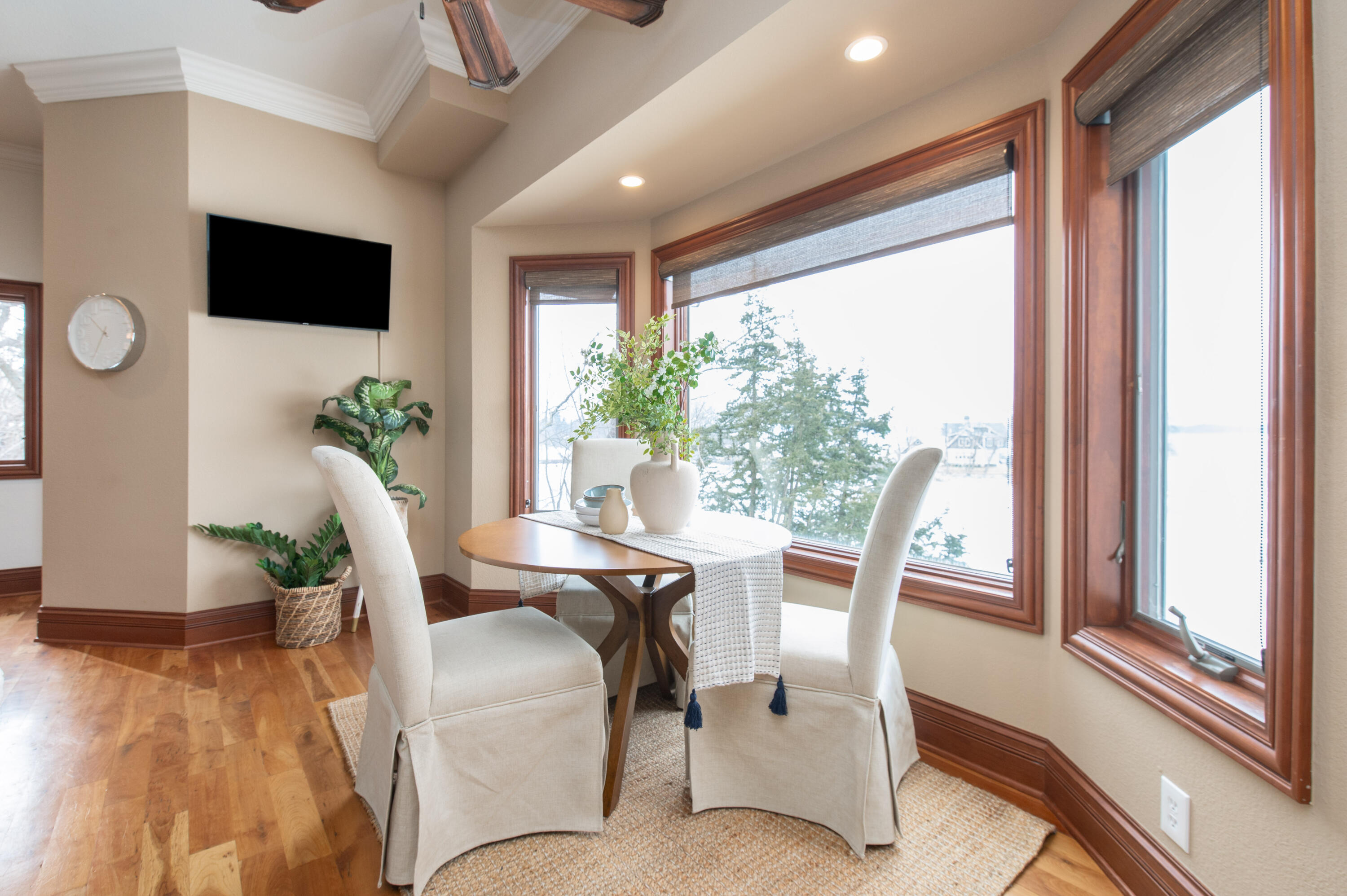 W332N6211 County Rd C Merton, WI 53058 - Photo 13 of 57 Road C - Dining Area