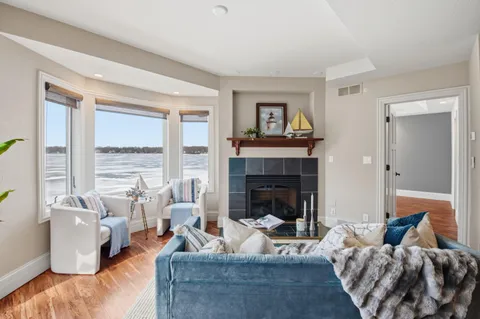 $1,299,999 | W332N6211 County Rd C, Merton, WI 53058