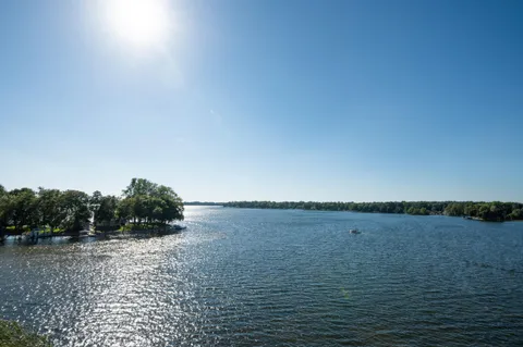 $1,299,999 | W332N6211 County Rd C, Merton, WI 53058