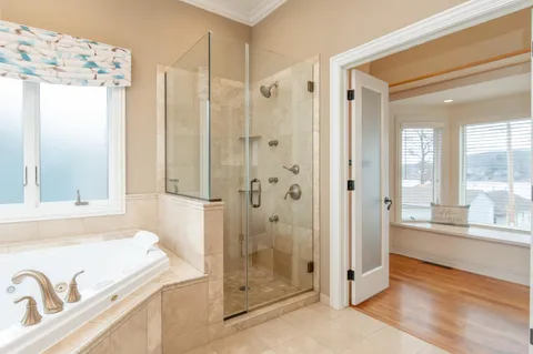 $1,299,999 | W332N6211 County Rd C, Merton, WI 53058