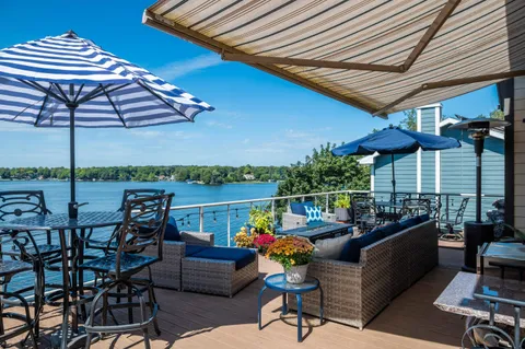 $1,299,999 | W332N6211 County Rd C, Merton, WI 53058