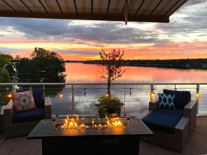 $1,299,999 | W332N6211 County Rd C, Merton, WI 53058