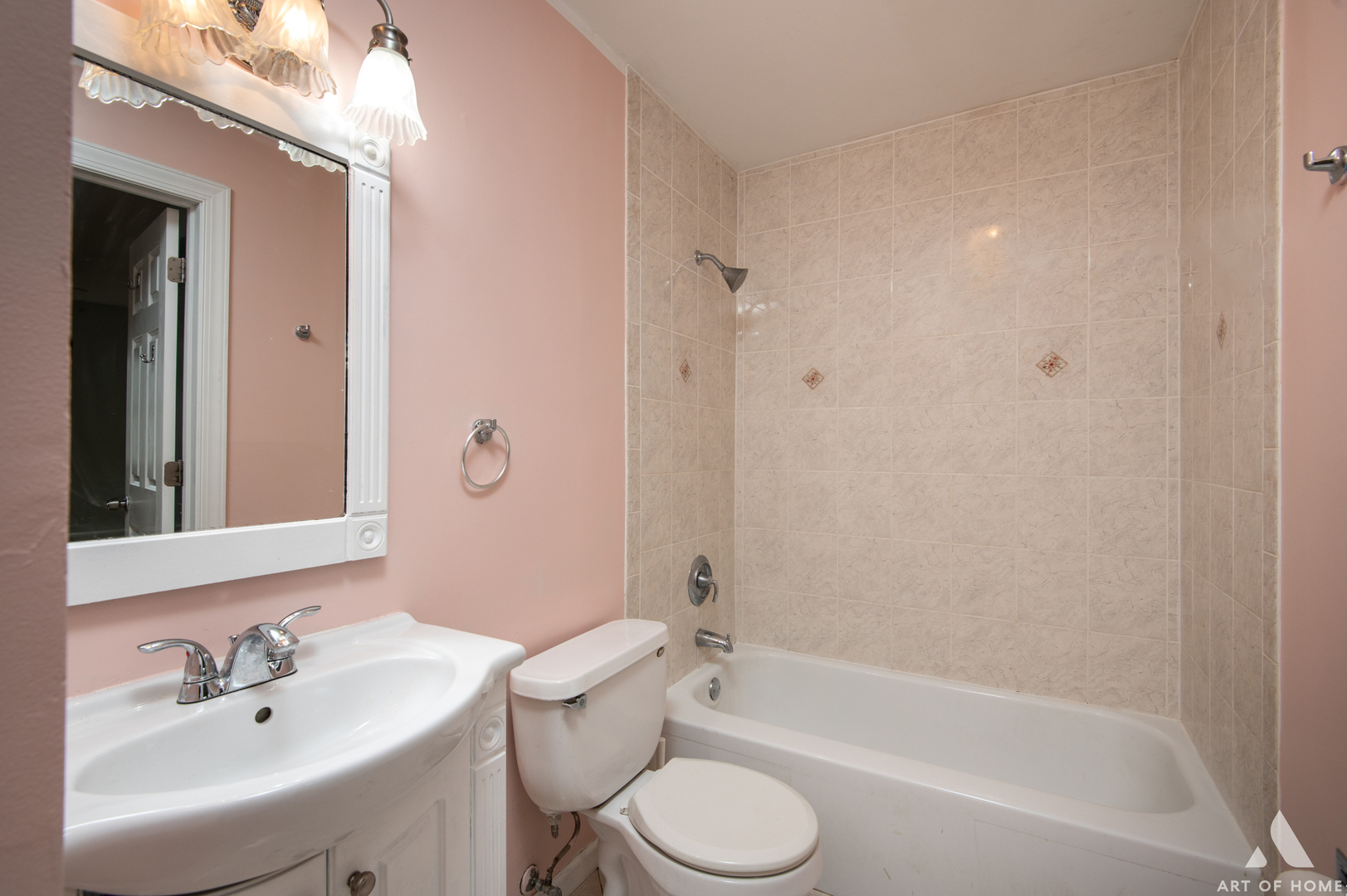 69 Salt Creek Road Roselle, IL 60172 - Photo 14 of 31 Gallery Image 14