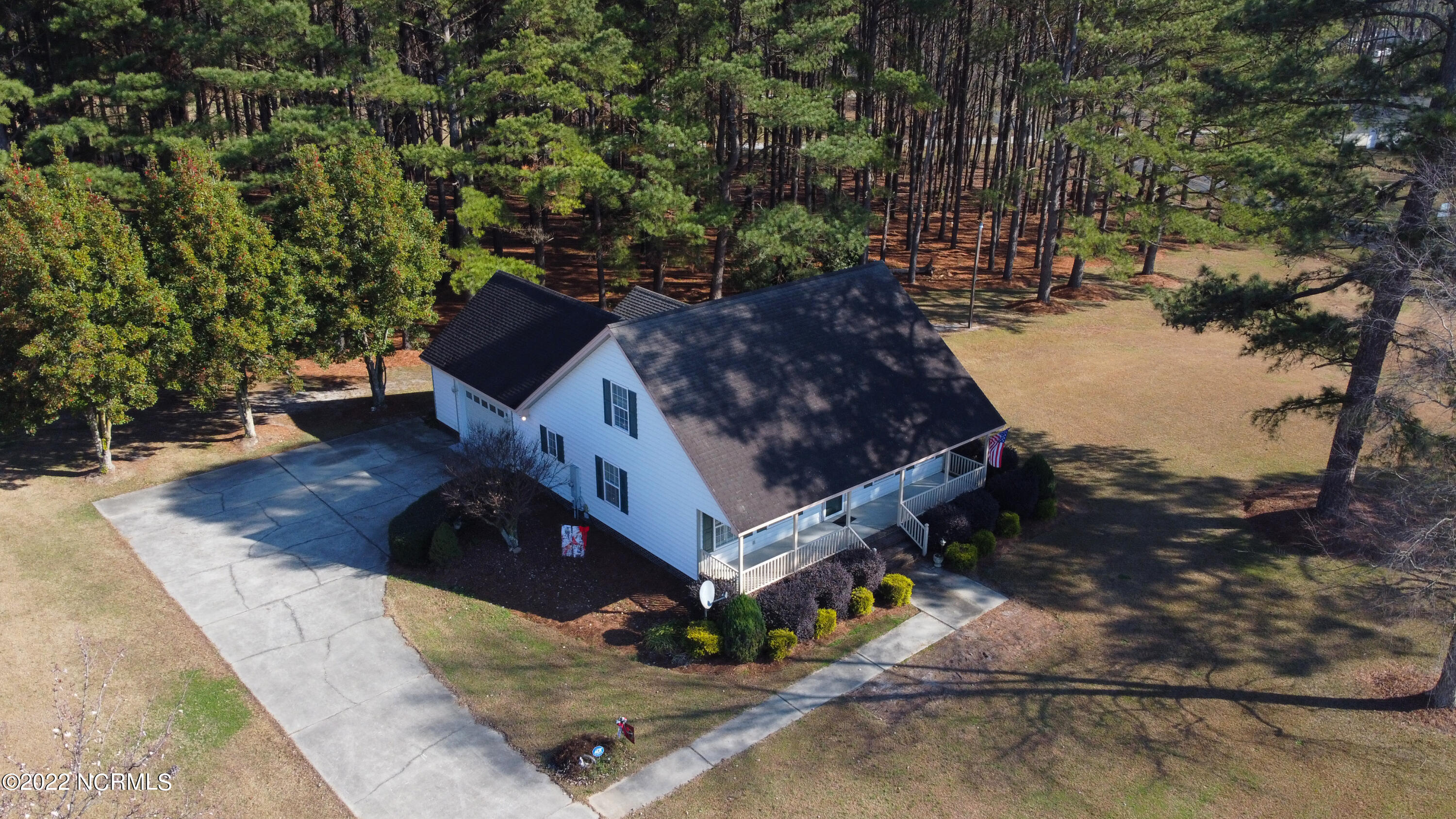 435 Lanefield Road Warsaw, NC 28398 - Photo 33 of 35 Drone1