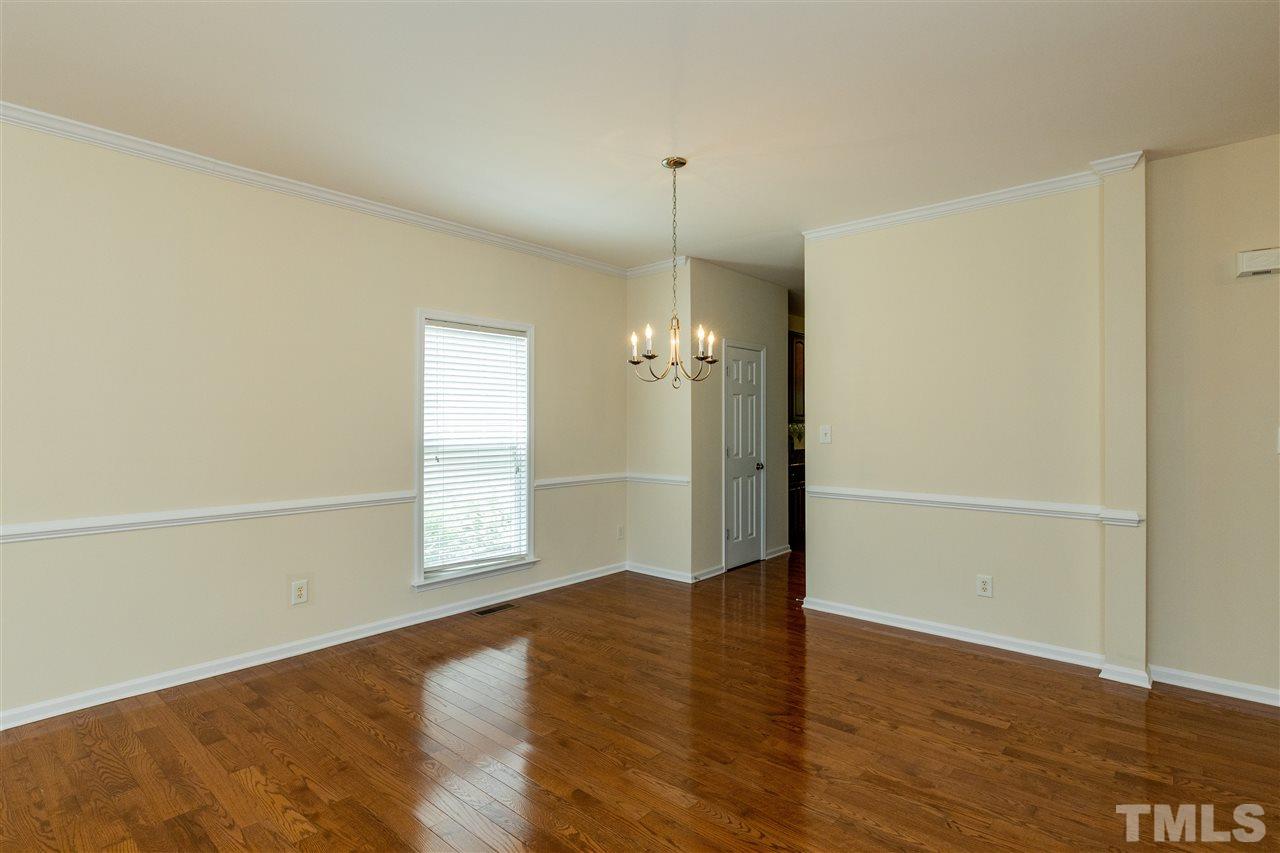 3010 Kilarney Ridge Loop Cary, NC 27511 - Photo 2 of 27 Gallery Image 2