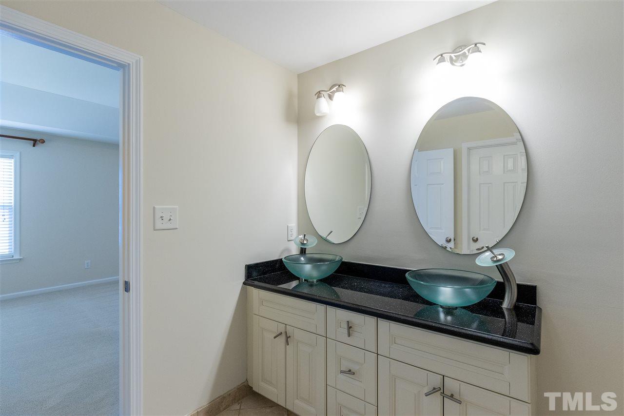 3010 Kilarney Ridge Loop Cary, NC 27511 - Photo 16 of 27 Gallery Image 16