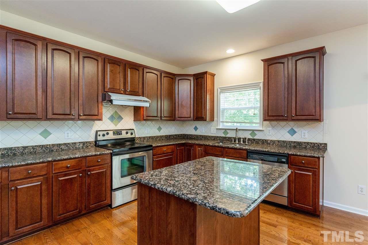 3010 Kilarney Ridge Loop Cary, NC 27511 - Photo 4 of 27 Gallery Image 4