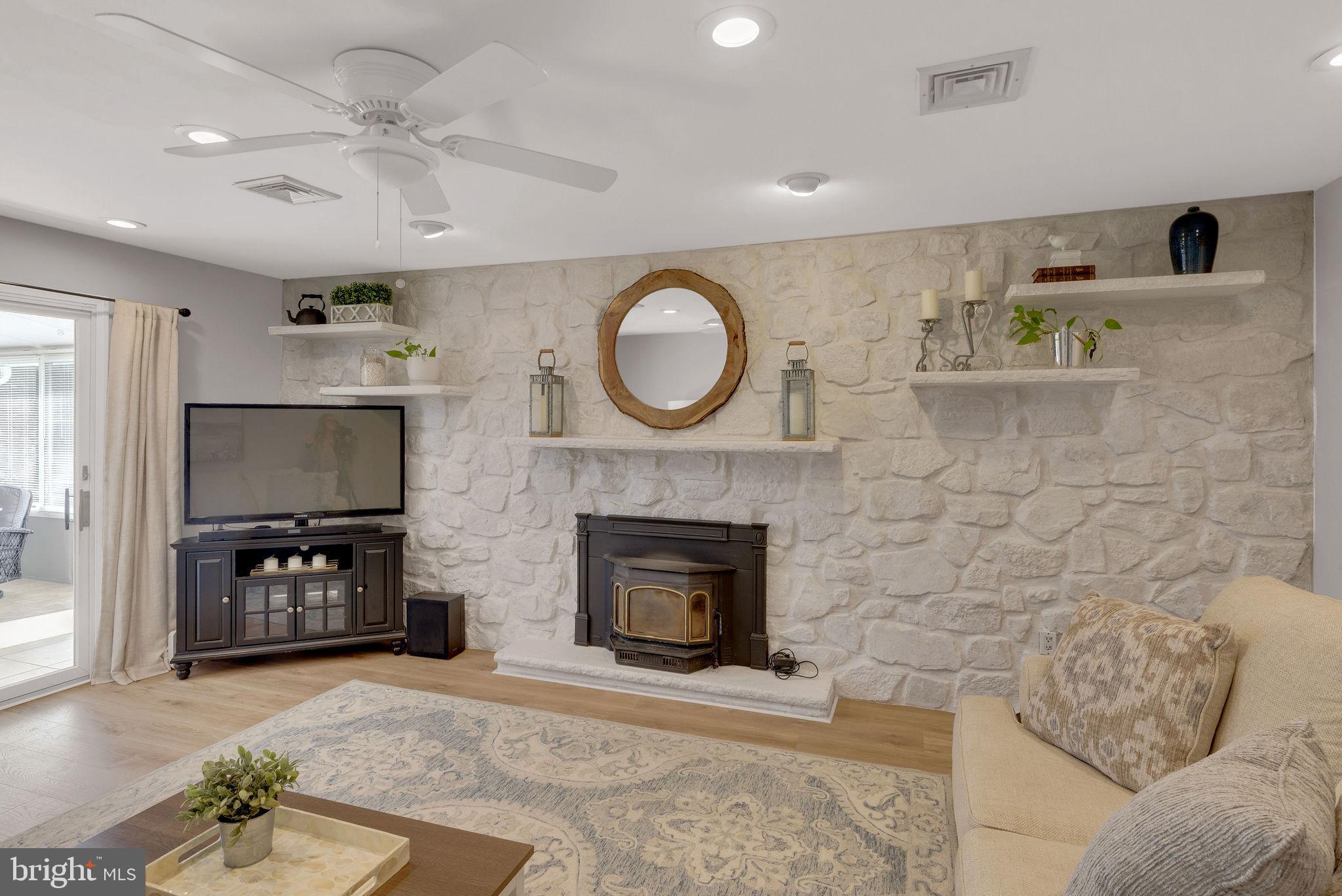 343 Andrew Road Huntingdon Valley, PA 19006 - Photo 15 of 33 striking stone accent wall