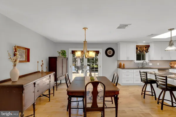 $700,000 | 343 Andrew Road, Huntingdon Valley, PA 19006