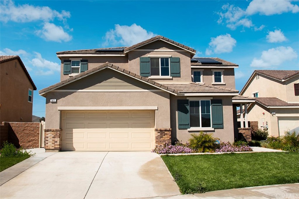 977 Peach Grove Riverside, CA 92501 - Photo 1 of 36