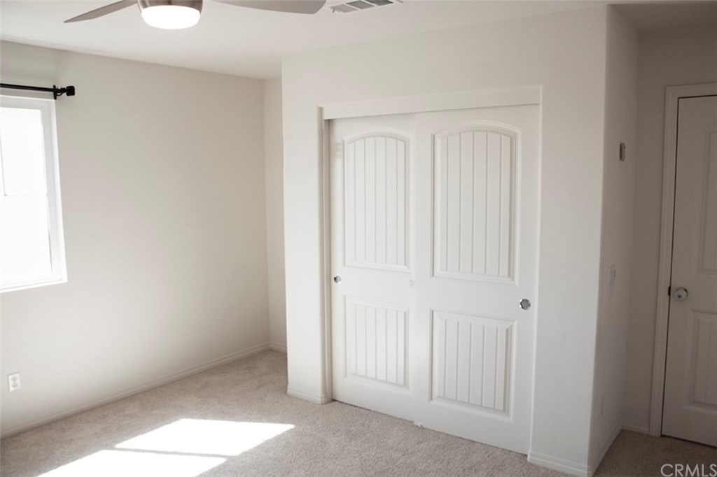 977 Peach Grove Riverside, CA 92501 - Photo 19 of 36