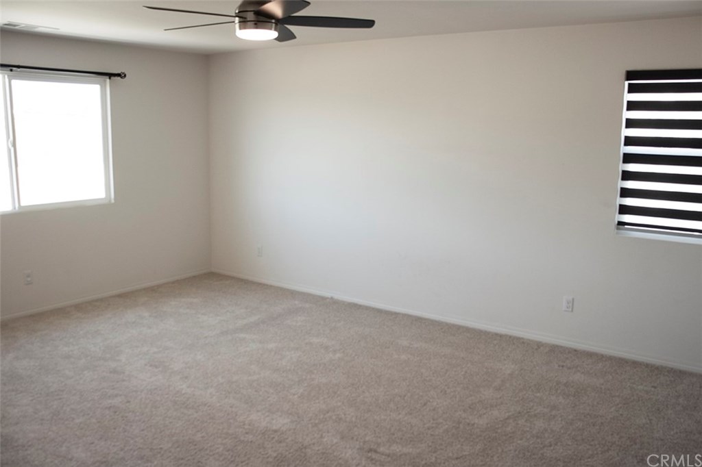 977 Peach Grove Riverside, CA 92501 - Photo 21 of 36