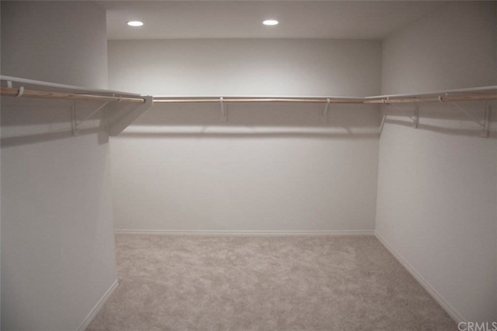 977 Peach Grove Riverside, CA 92501 - Photo 27 of 36