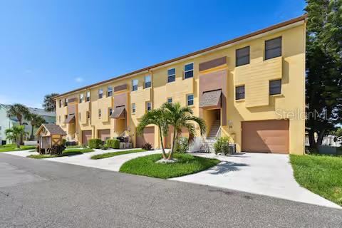 314 Windrush Boulevard, Unit 13 Indian Rocks Beach, FL 33785 - Photo 2 of 54
