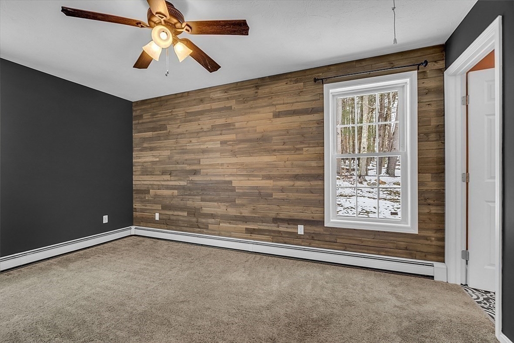 535 Clark Street Gardner, MA 01440 - Photo 21 of 41 an empty room with windows