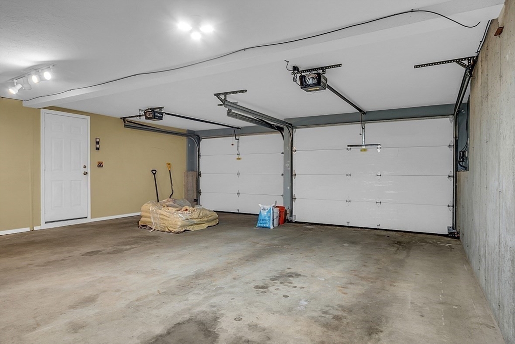 535 Clark Street Gardner, MA 01440 - Photo 30 of 41