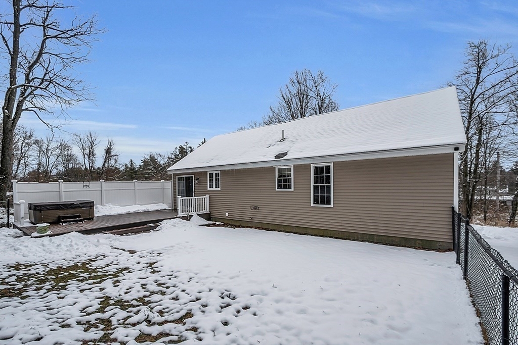 535 Clark Street Gardner, MA 01440 - Photo 33 of 41 a backyard of a house