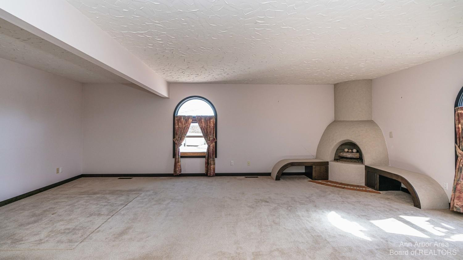 5708 Textile Road Ann Arbor, MI 48103 - Photo 34 of 98 Photo 35