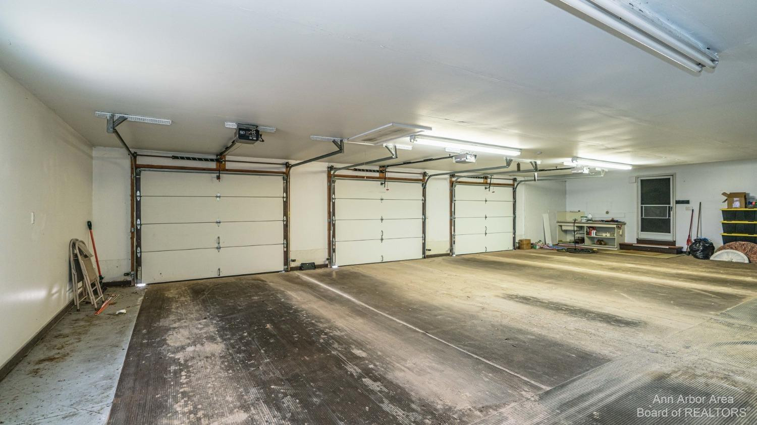 5708 Textile Road Ann Arbor, MI 48103 - Photo 54 of 98 Photo 55