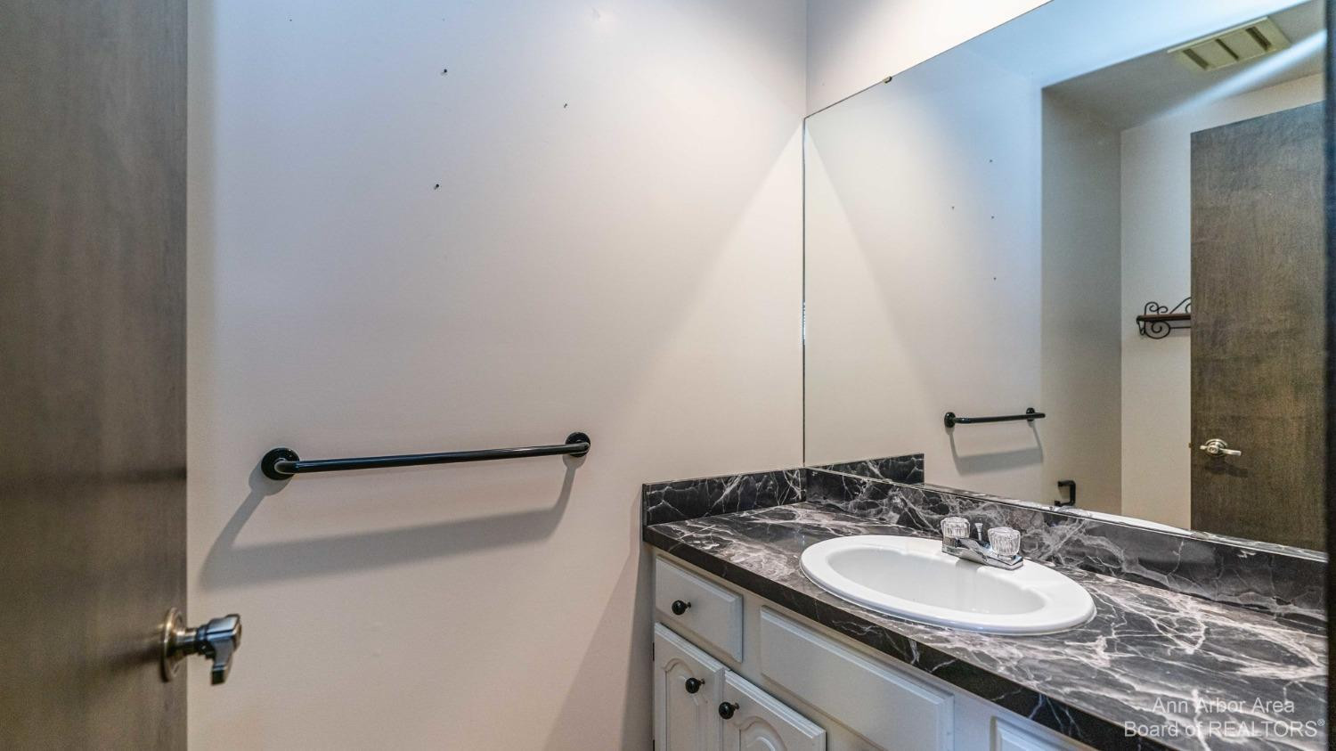 5708 Textile Road Ann Arbor, MI 48103 - Photo 56 of 98 Photo 57