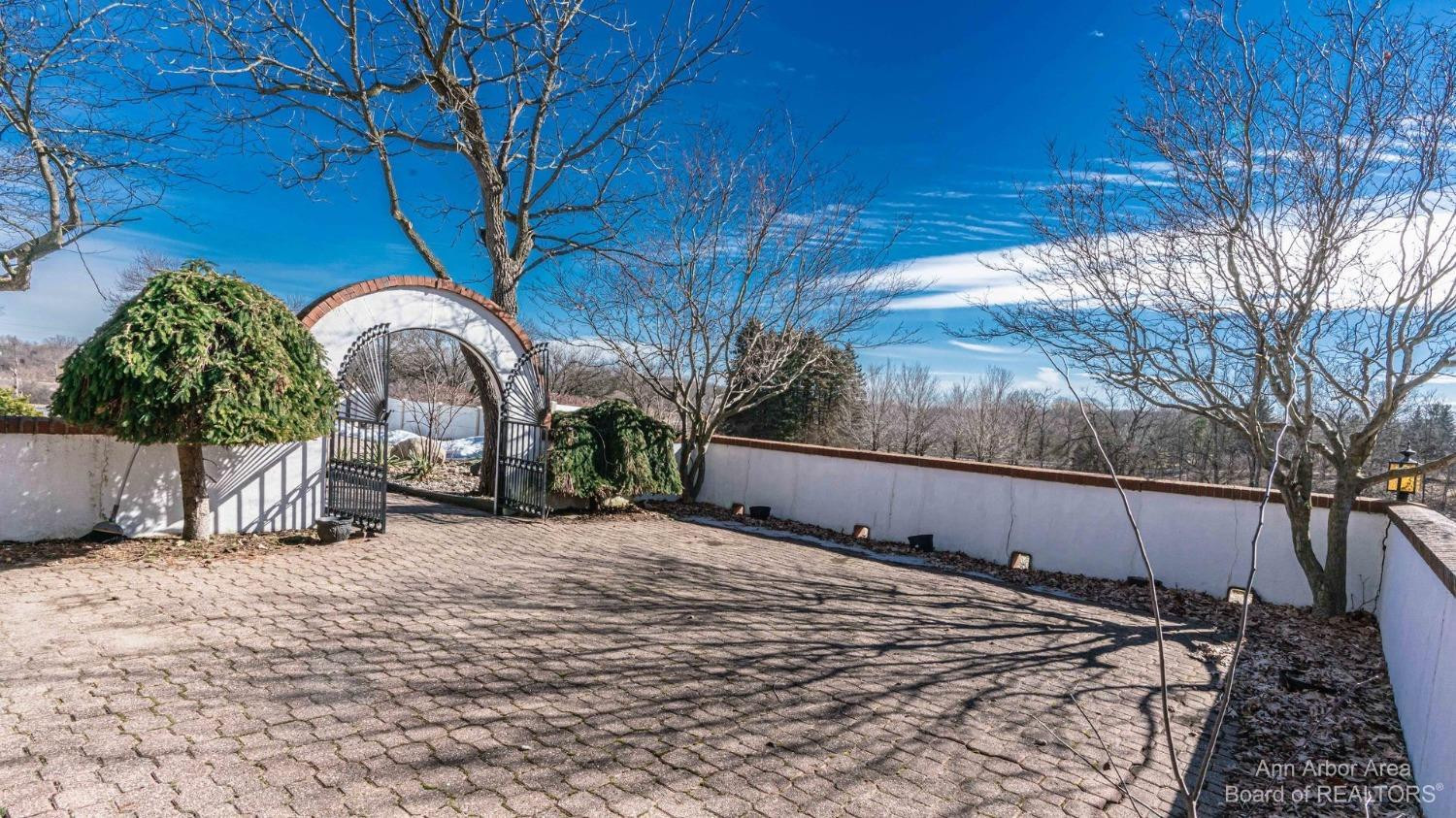 5708 Textile Road Ann Arbor, MI 48103 - Photo 6 of 98 Photo 6