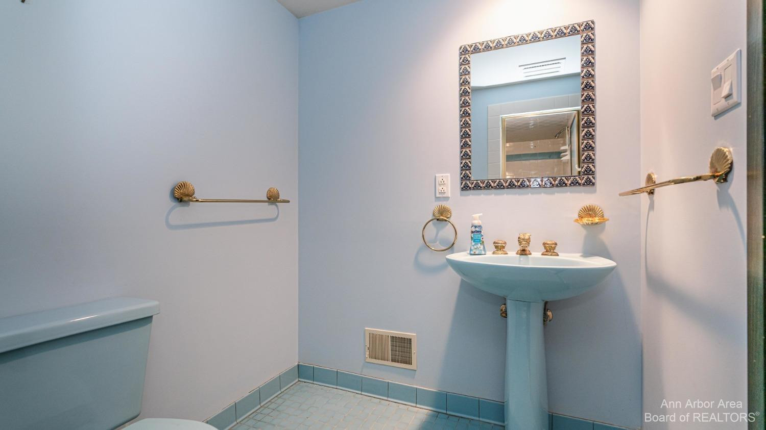 5708 Textile Road Ann Arbor, MI 48103 - Photo 79 of 98 Photo 80