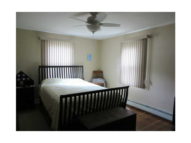 21 Coldbrook Road Warwick, RI 02888 - Photo 5 of 18 Other.