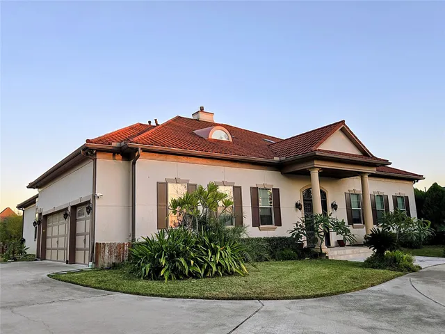 a view of a park with tree s
