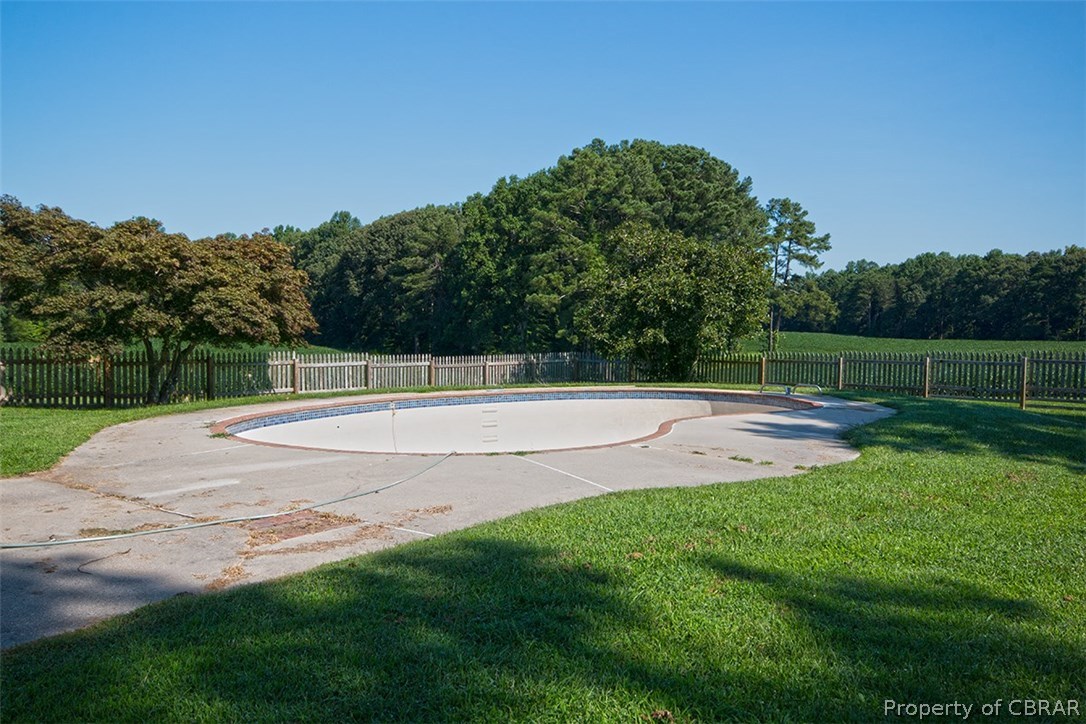11532 Harcum Road Gloucester, VA 23061 - Photo 24 of 34