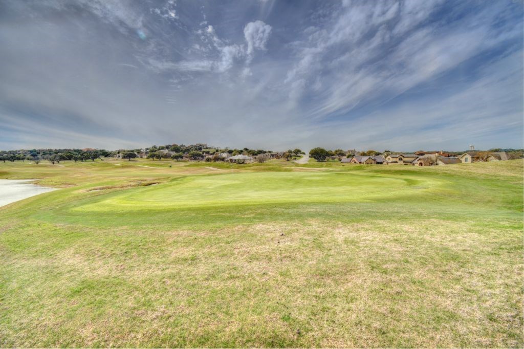 2072 Toscano Way, Unit 62 Kerrville, TX 78028 - Photo 4 of 6