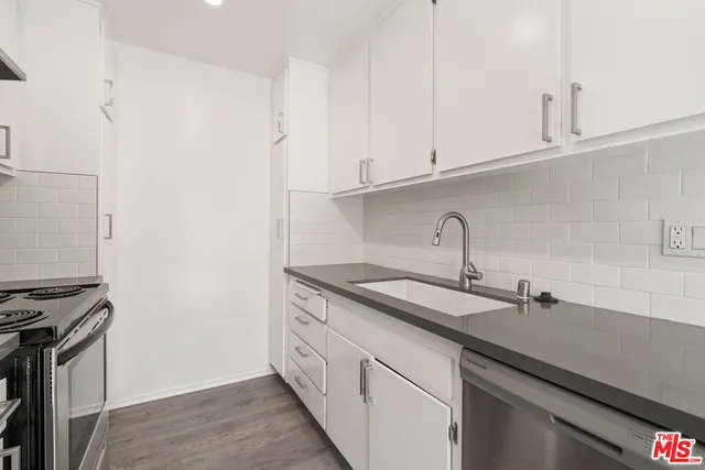 $2,295 | 1457 Butler Avenue, Unit 3, Los Angeles, CA 90025