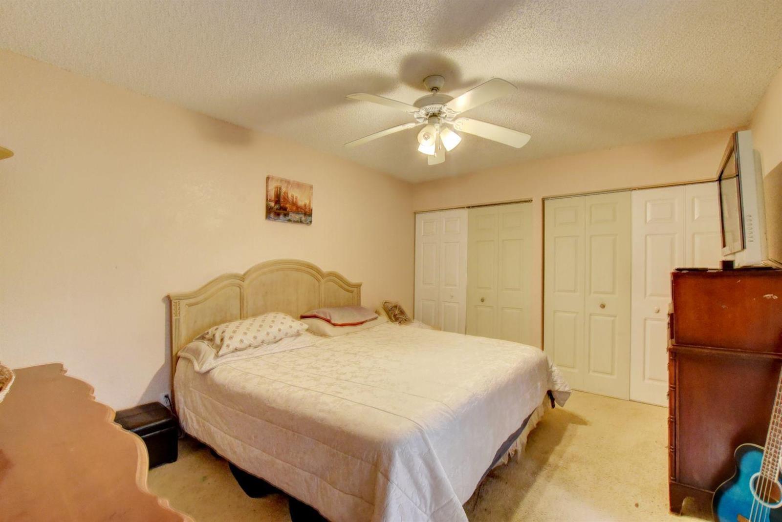 8201 Thames Boulevard, Unit D Boca Raton, FL 33433 - Photo 10 of 16 15_ebf_0386and4more