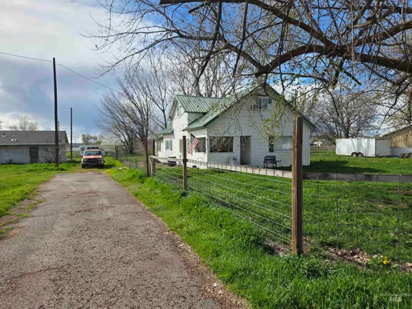 $350,000 | 1242 South 12th Street, Payette, ID 83661