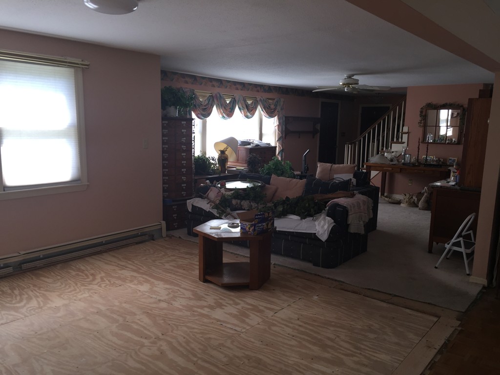 14 Locust Street Middleton, MA 01949 - Photo 8 of 8 Gallery Image 8