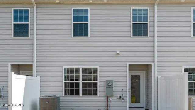 $236,090 | 3501 Sedge Drive, Unit 6, Winterville, NC 28590