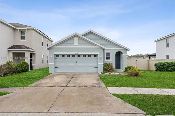 $2,250 | 10966 Penny Gale Loop, Unit 10966, San Antonio, FL 33576