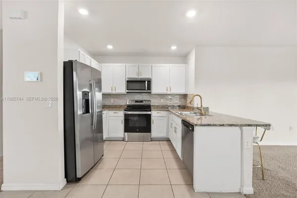$2,250 | 10966 Penny Gale Loop, Unit 10966, San Antonio, FL 33576