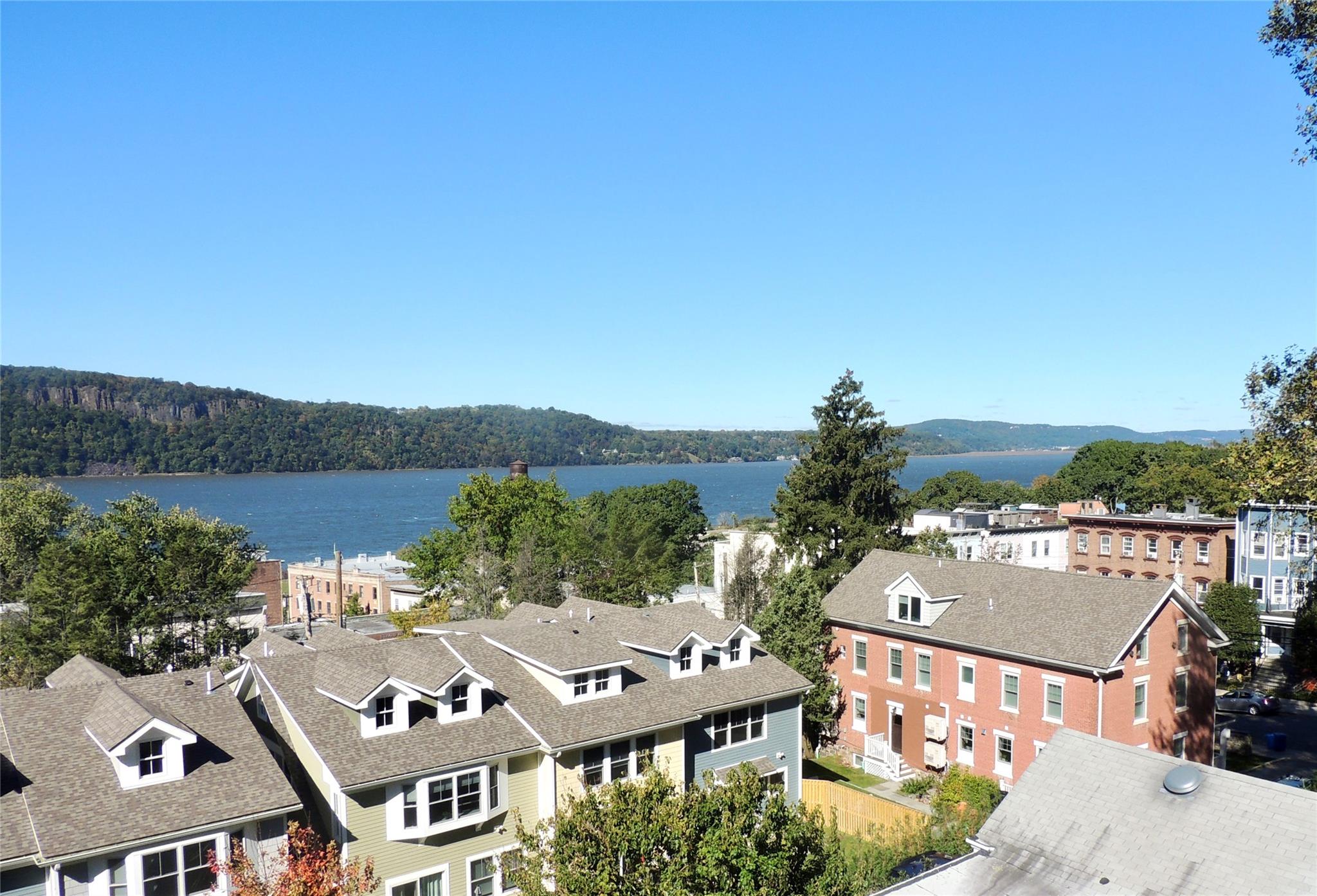 15 William Street, Unit 3W Hastings-on-Hudson, NY 10706 - Photo 10 of 10